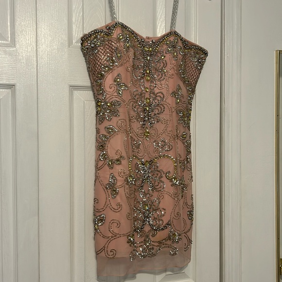 SHERRI HILL MINI DRESSS - Picture 1 of 7